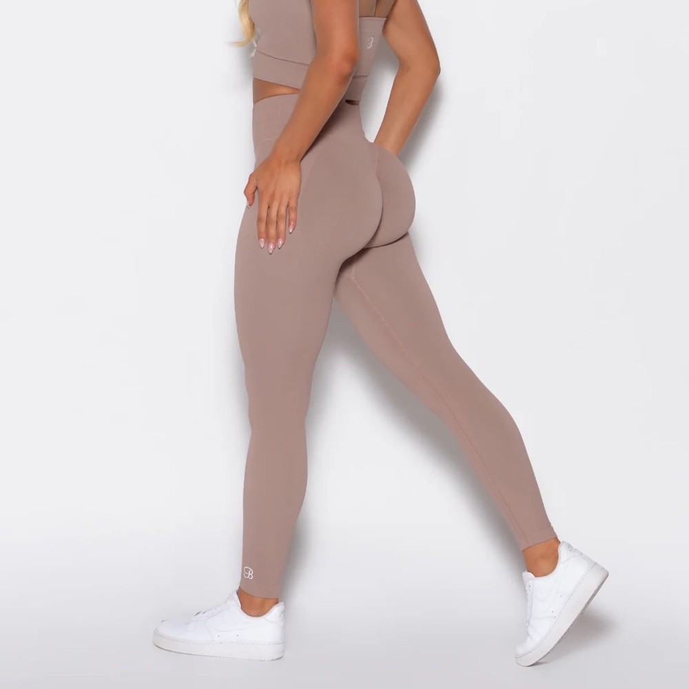 Bombshell Sportwear rose Pink Seamless Leggings Scrunch Butt Size S